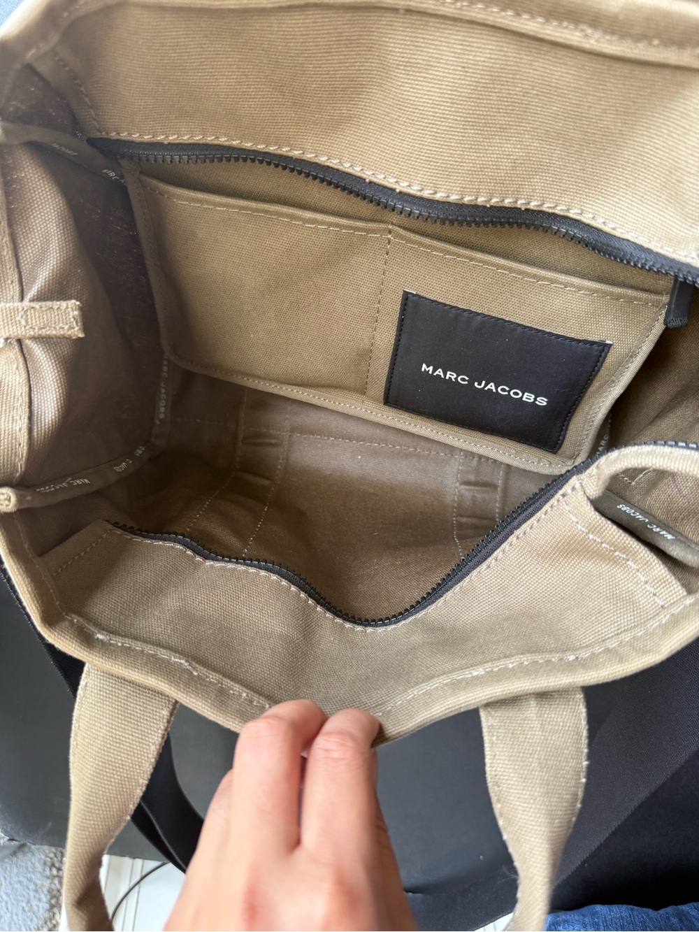 Marc Jacobs Tote Bag in Khaki with Black Strap - Picture 2 of 2